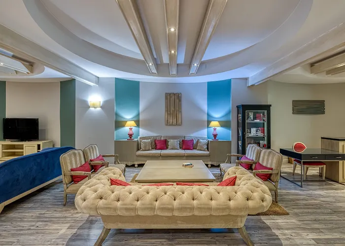 Virgen De Los Reyes Séville